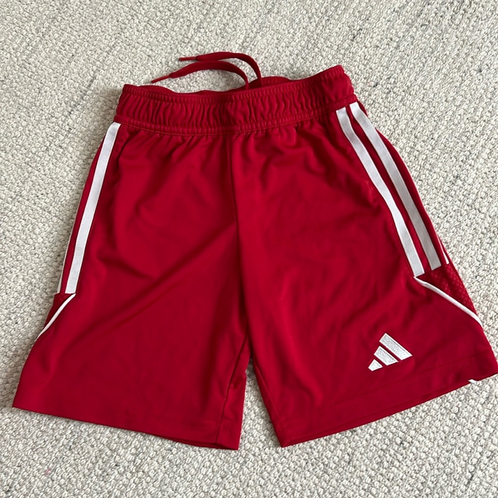 Adidas Tiro 23 shorts, red, size 9-10 Y